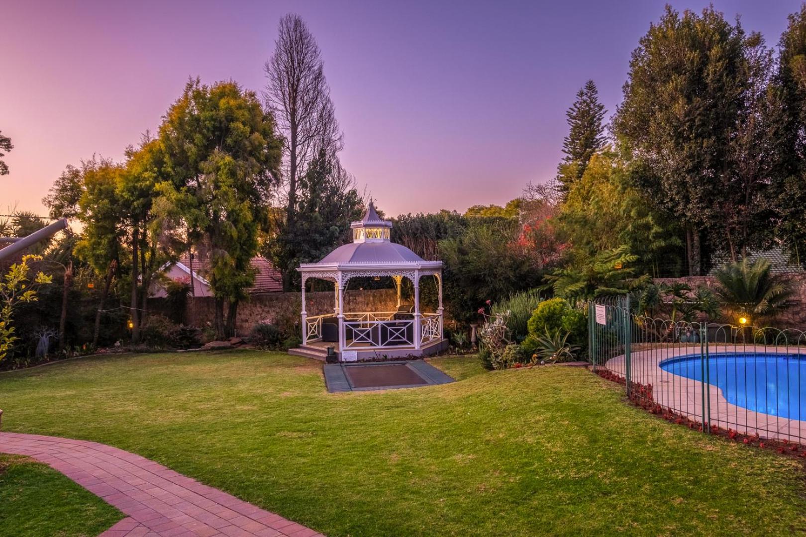 49-On-Cherry Johannesburg Exterior photo
